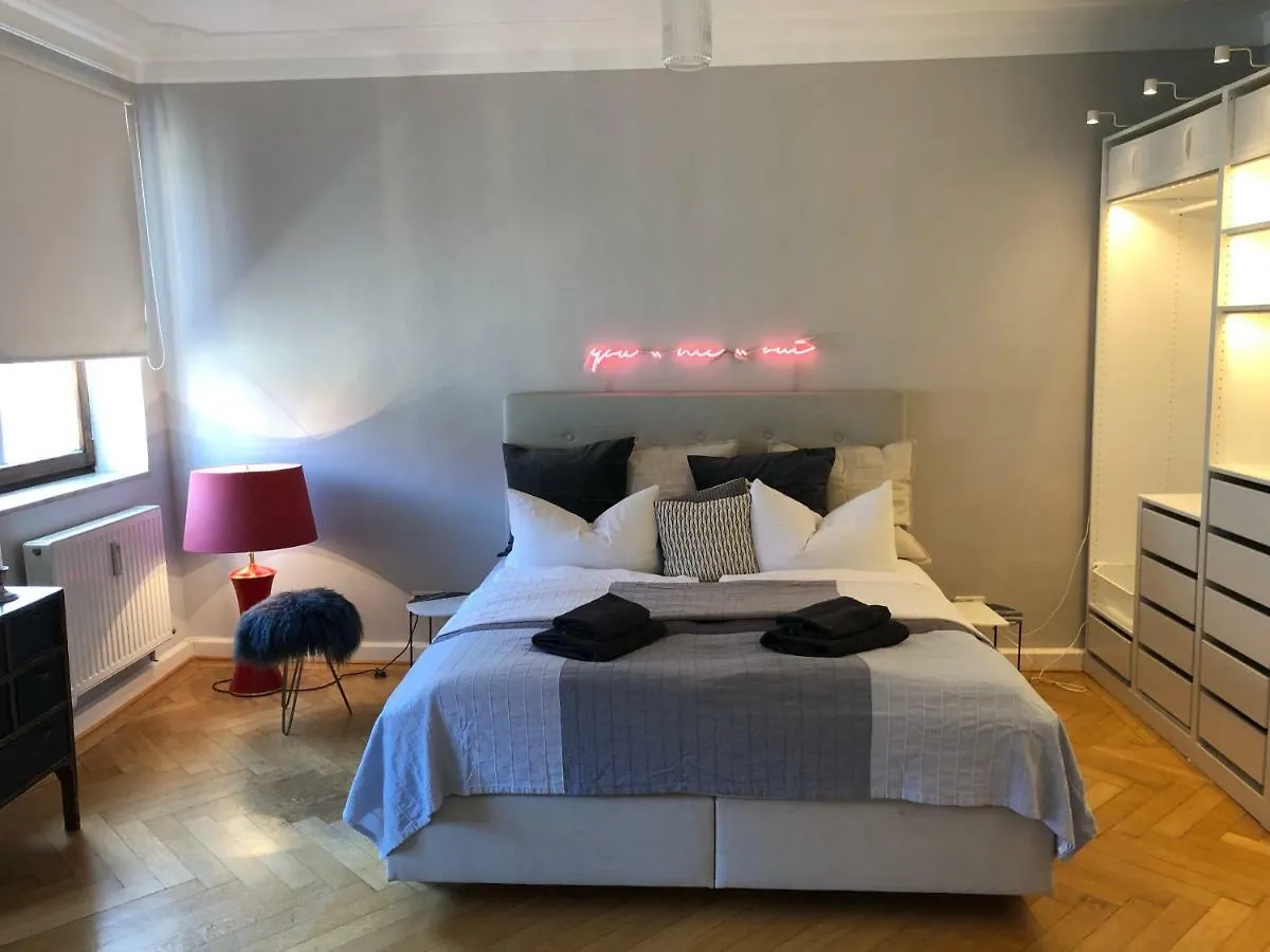 2 Zimmer Altbau - Ferienwohnung Munich Apartment