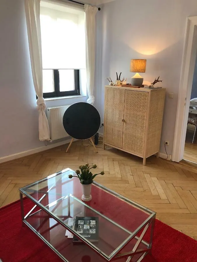 2 Zimmer Altbau - Ferienwohnung München 0*,